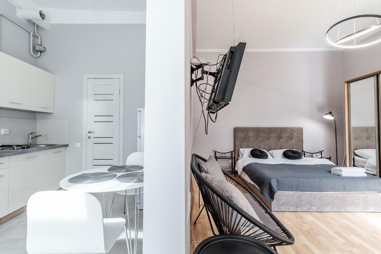 Midwheel Apartment 9 Lvov Exteriér fotografie